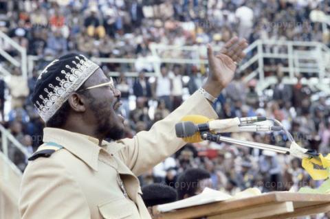 Buthelezi making a speech at the Jabulani Amphitheatre in Soweto